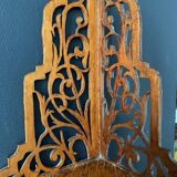 Old wall corner shelf in cut wood from the 1900s