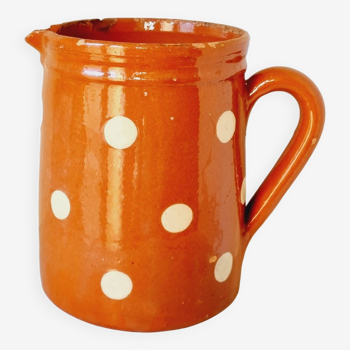 Beige polka dot enameled terracotta carafe