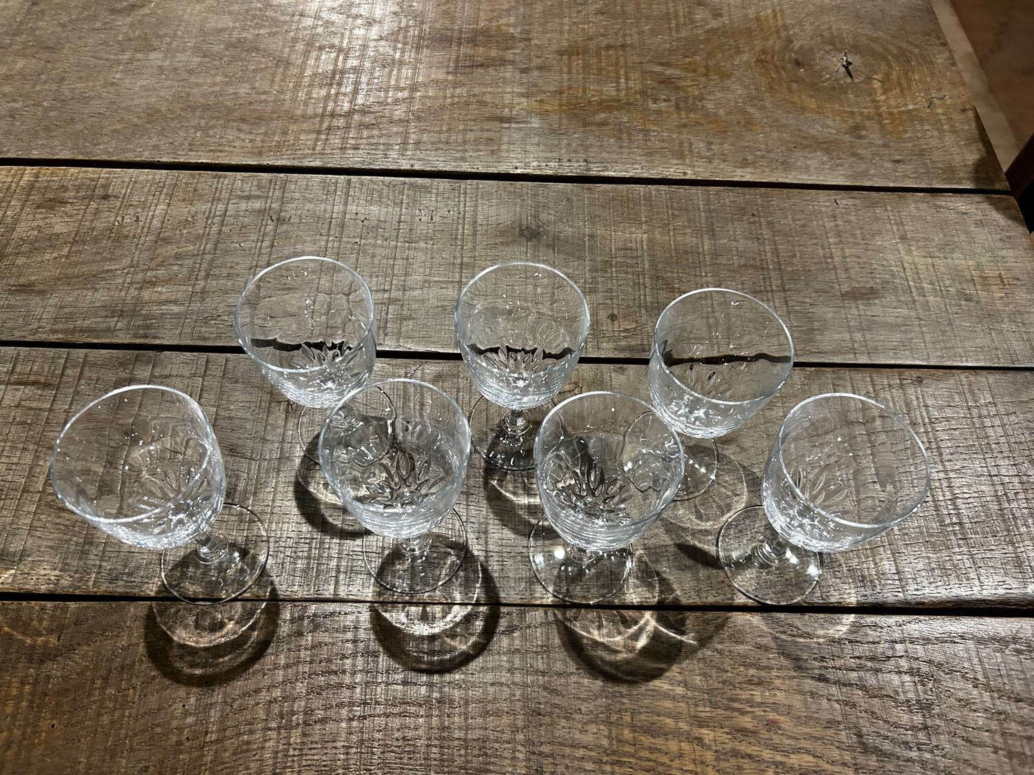 Set of 7 crystal glasses