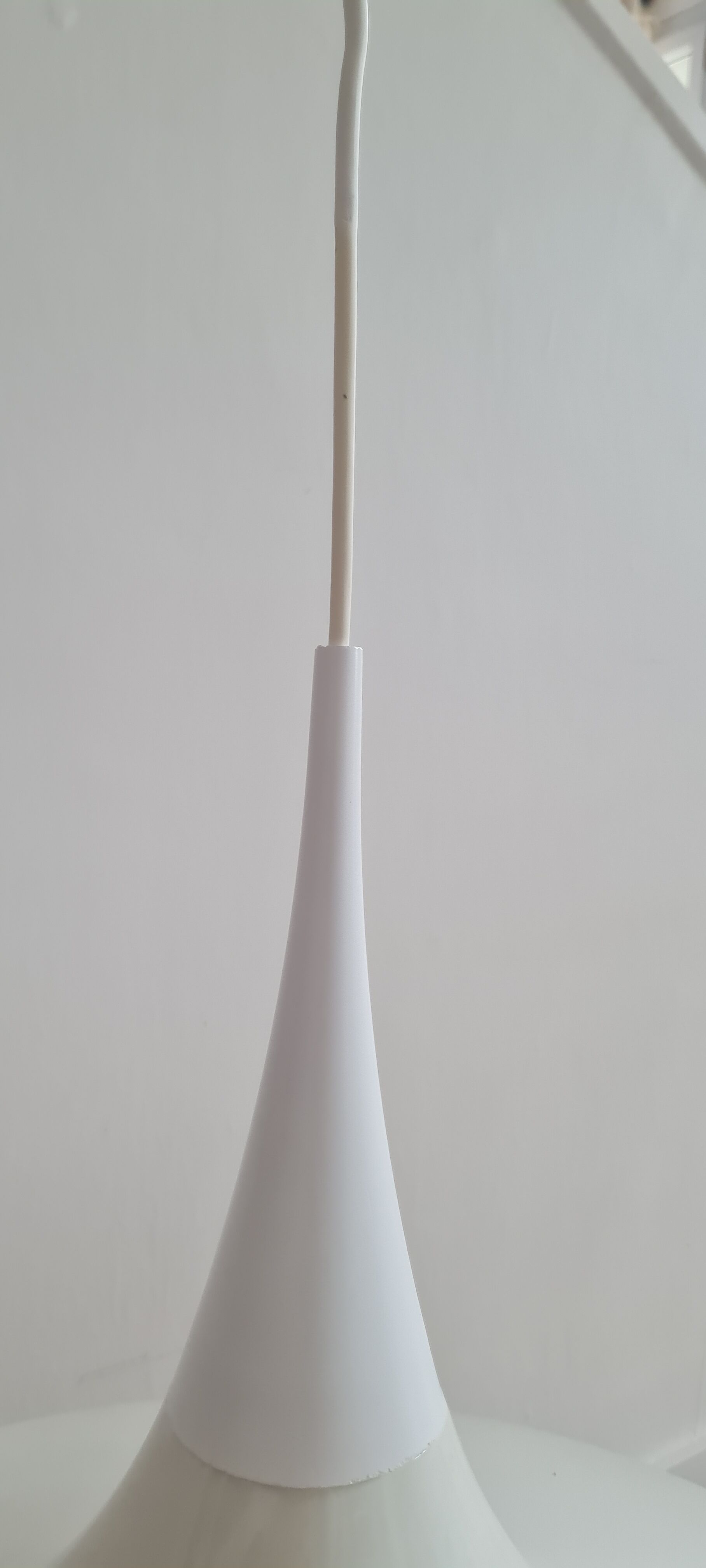 Scandinavian pendant lamp by Vrieland Design