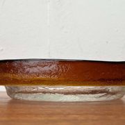 Modern mid-century glass bowl by Pertti Santalahti for Humppila, Finland, 1960s.