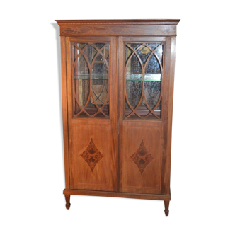 Mahogany showcase with marquetry