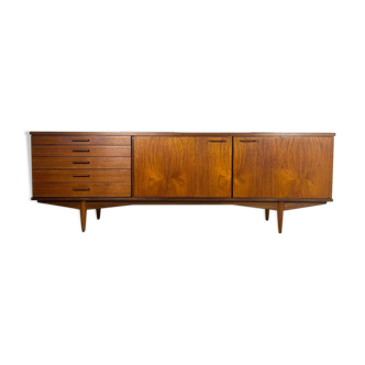 Vintage teak sideboard – Timeless mid-century sideboard