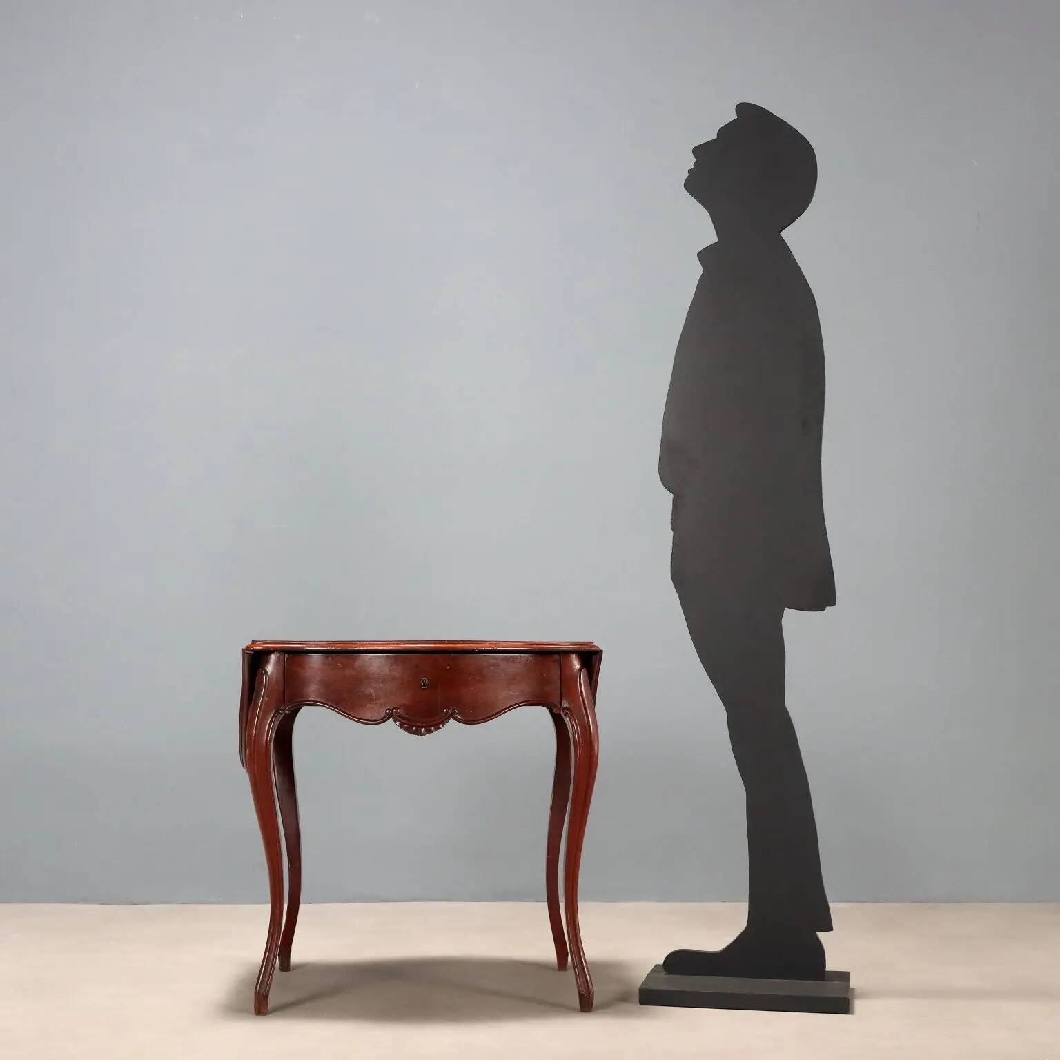 Antique Louis-Philippe coffee table in mahogany, France, 19th century.