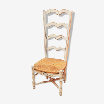 Chair provençale of nanny, mulched, white patina