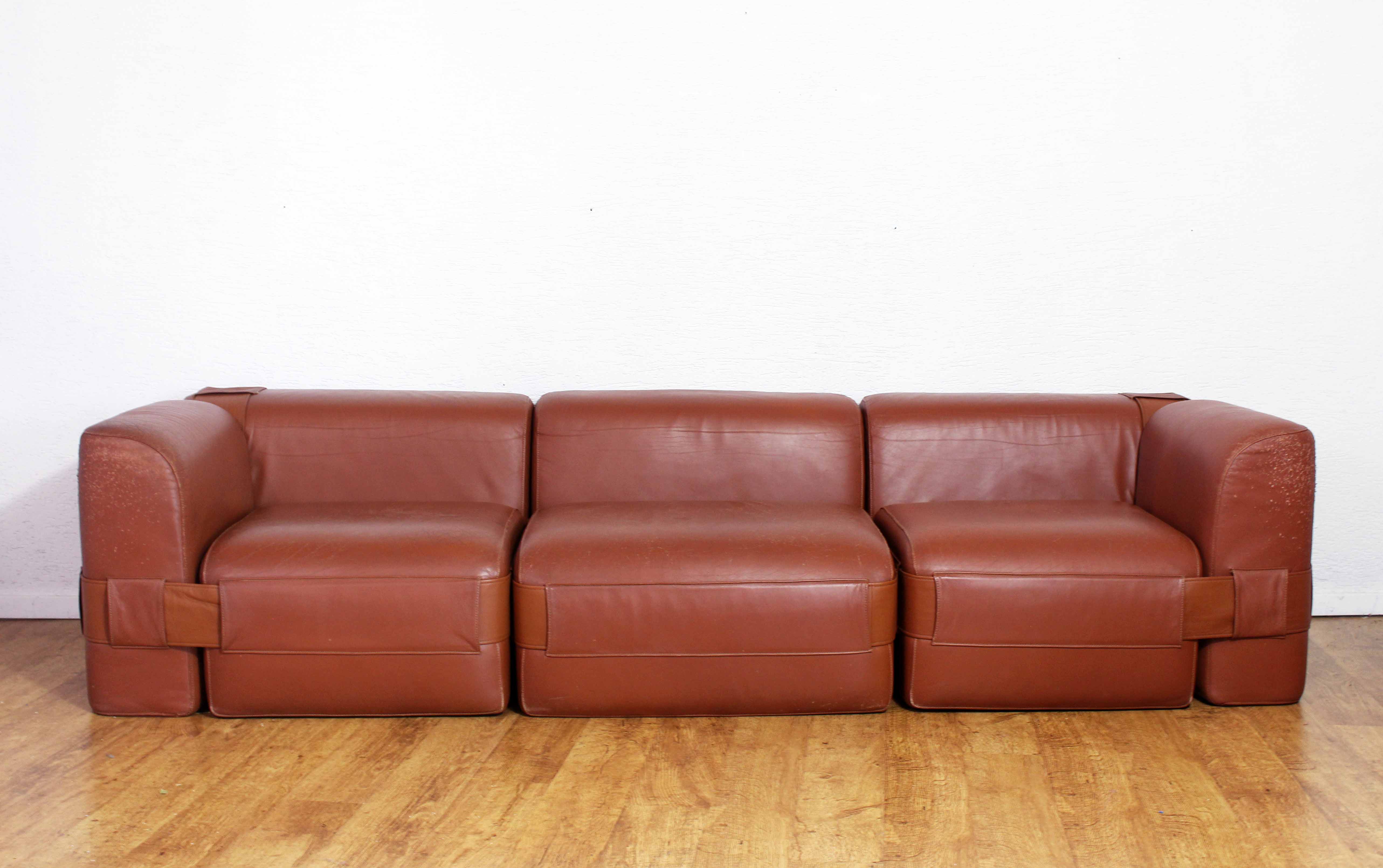 Mario Bellini sofa for Cassina, model 932.