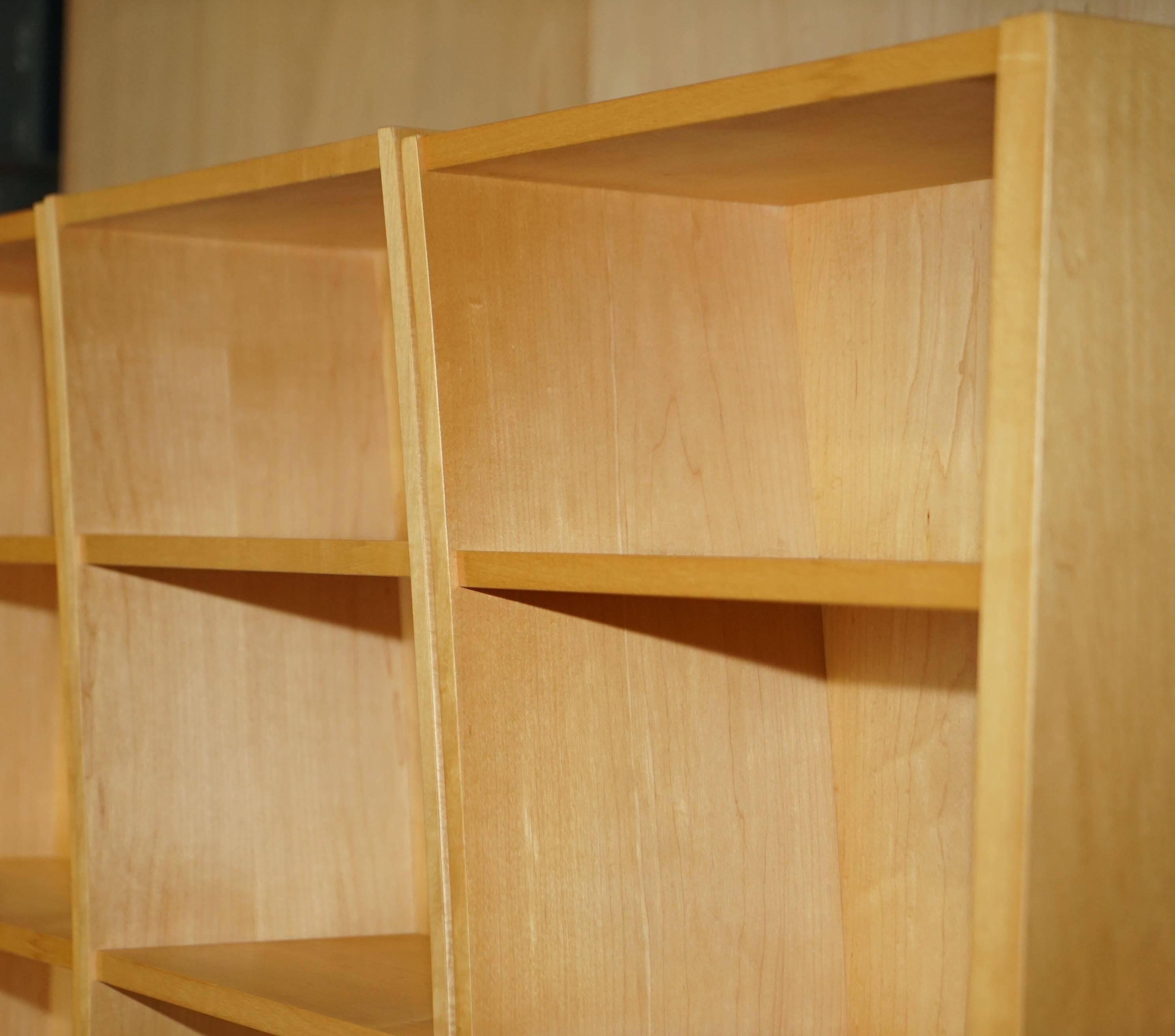 Birch libraries in three curved sections