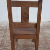 Ancienne chaise d'enfant