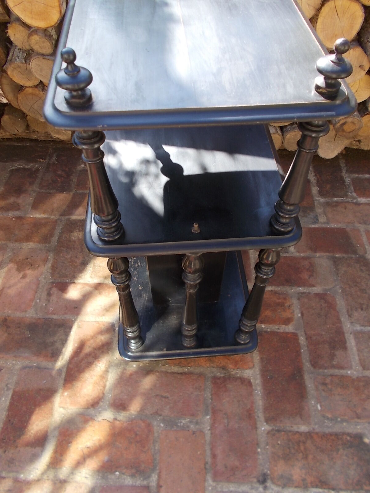 Napoleon III shelf