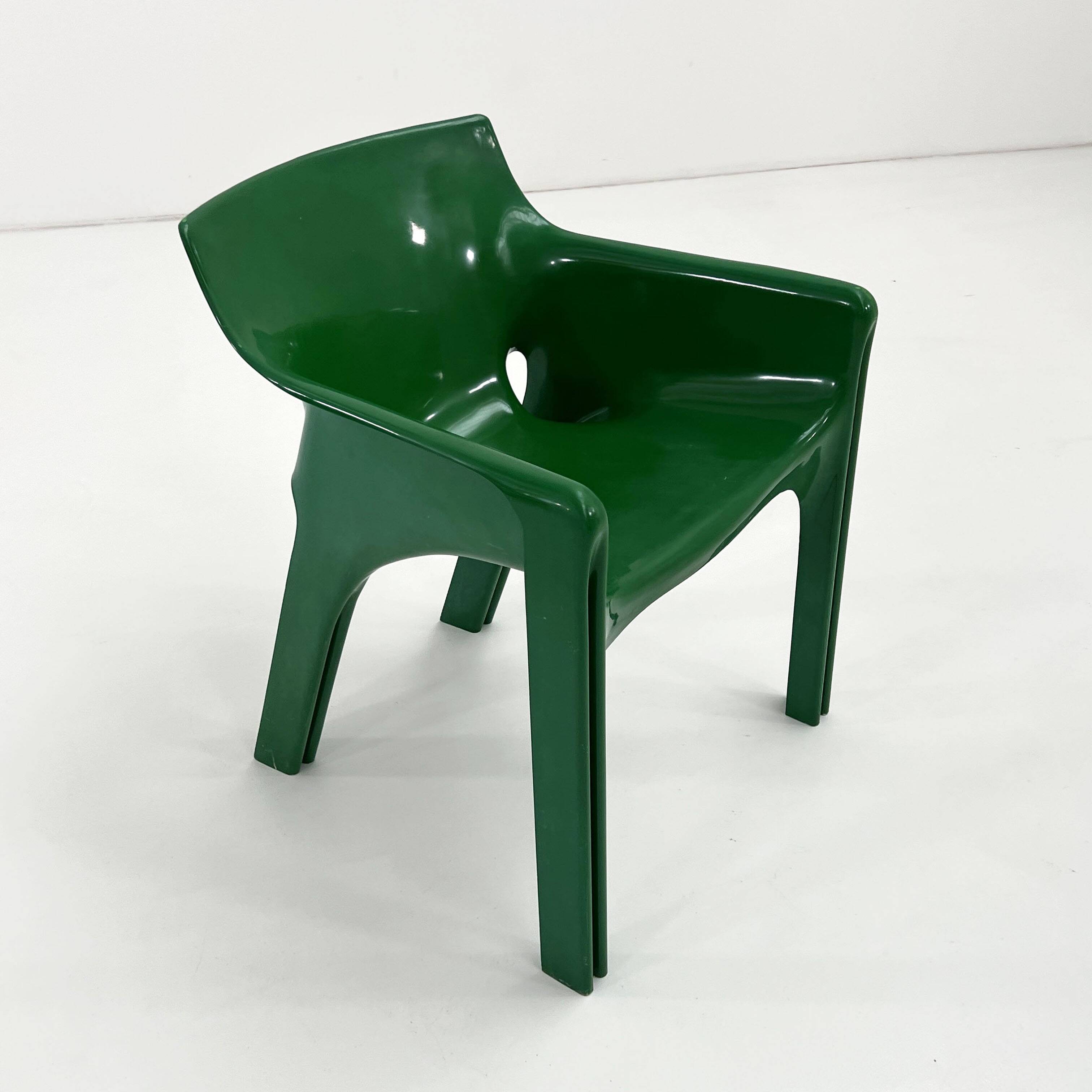 Fauteuil Vert Gaudi de Vico Magistretti pour Artemide, 1970