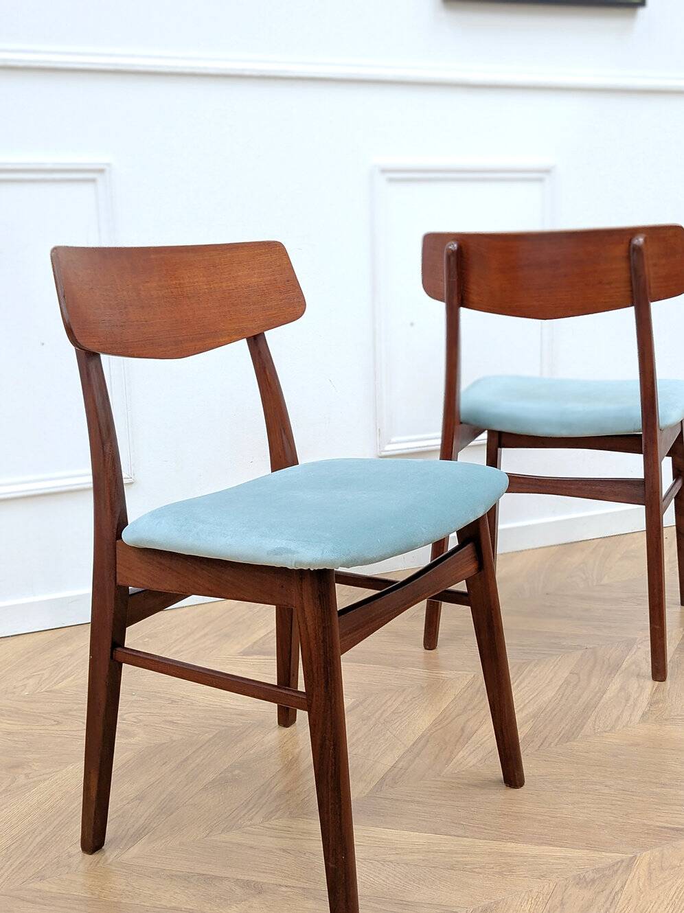 set of 4 vintage teak chairs
