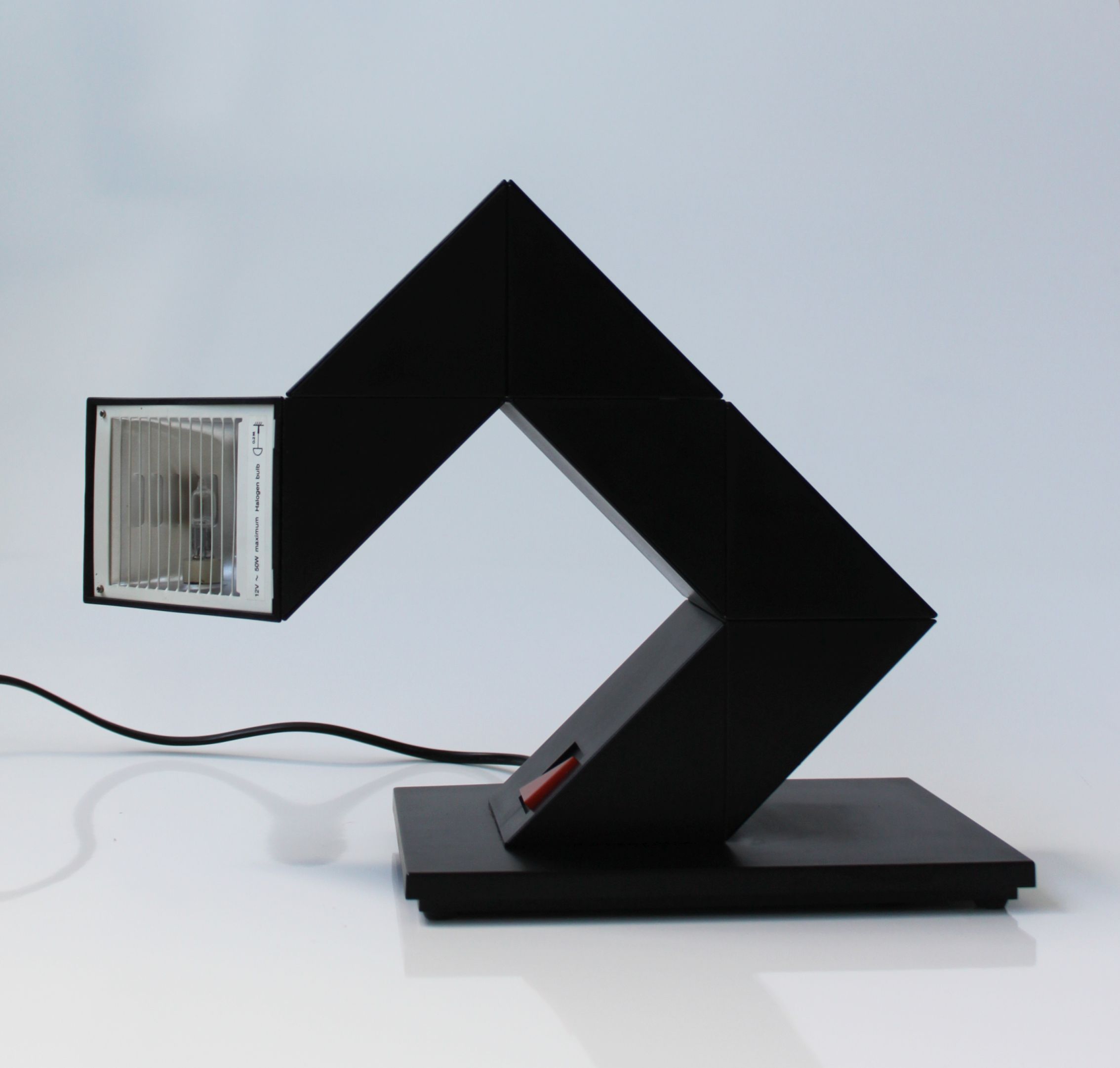 ZigZag Lamp by Shui L.D.Chan for Massive-Elite, Belgium, 1984