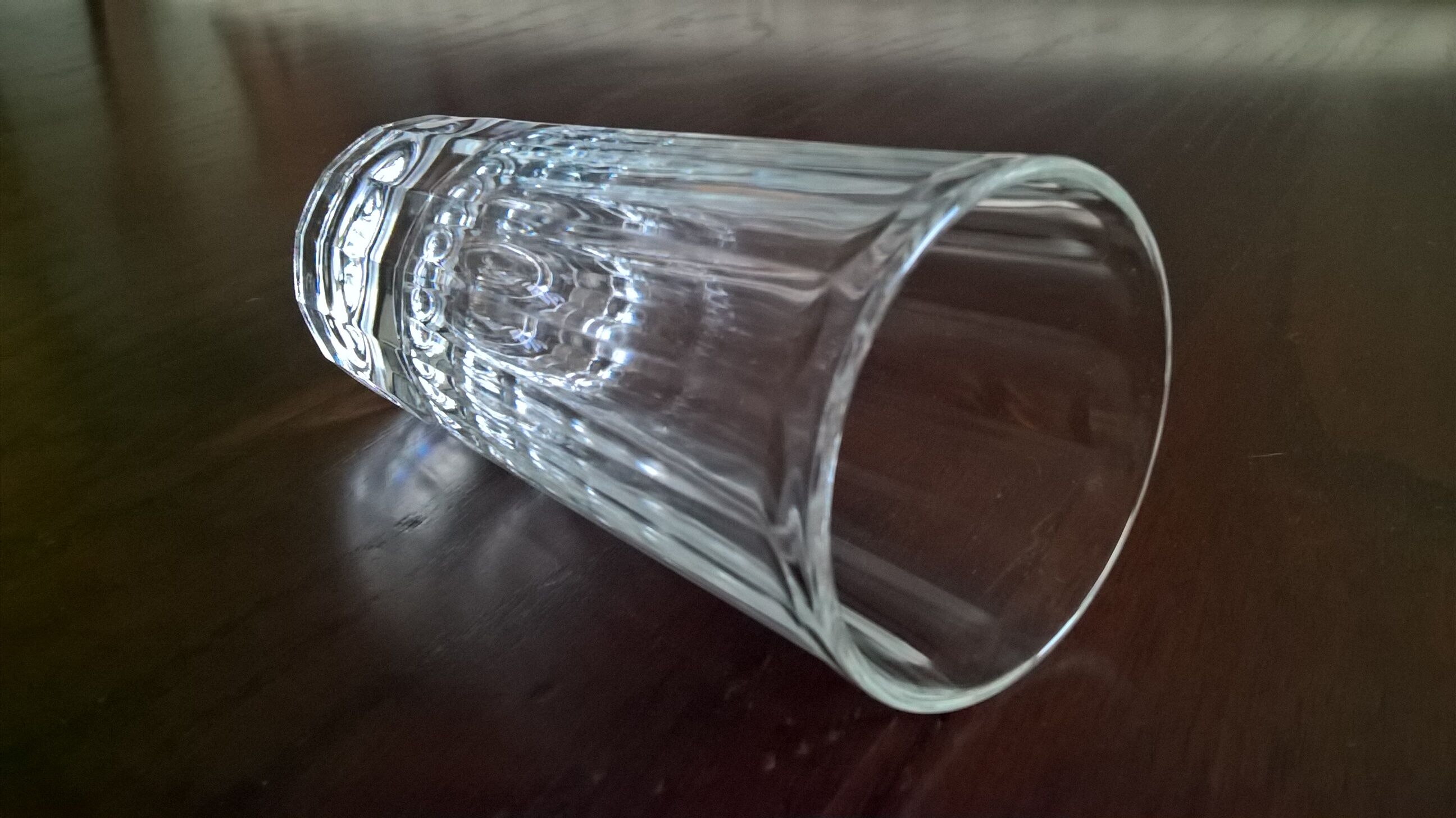 Six verres à apéritif