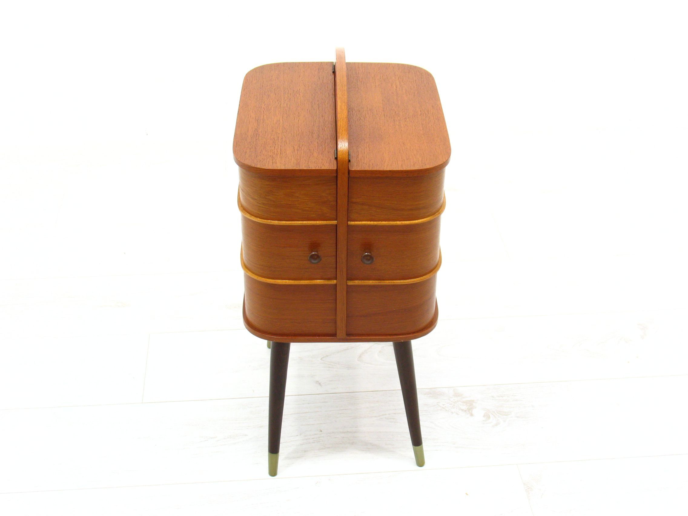 Coffre de rangement danois en contreplaqué, années 1970