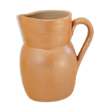 Pitcher in gres signed