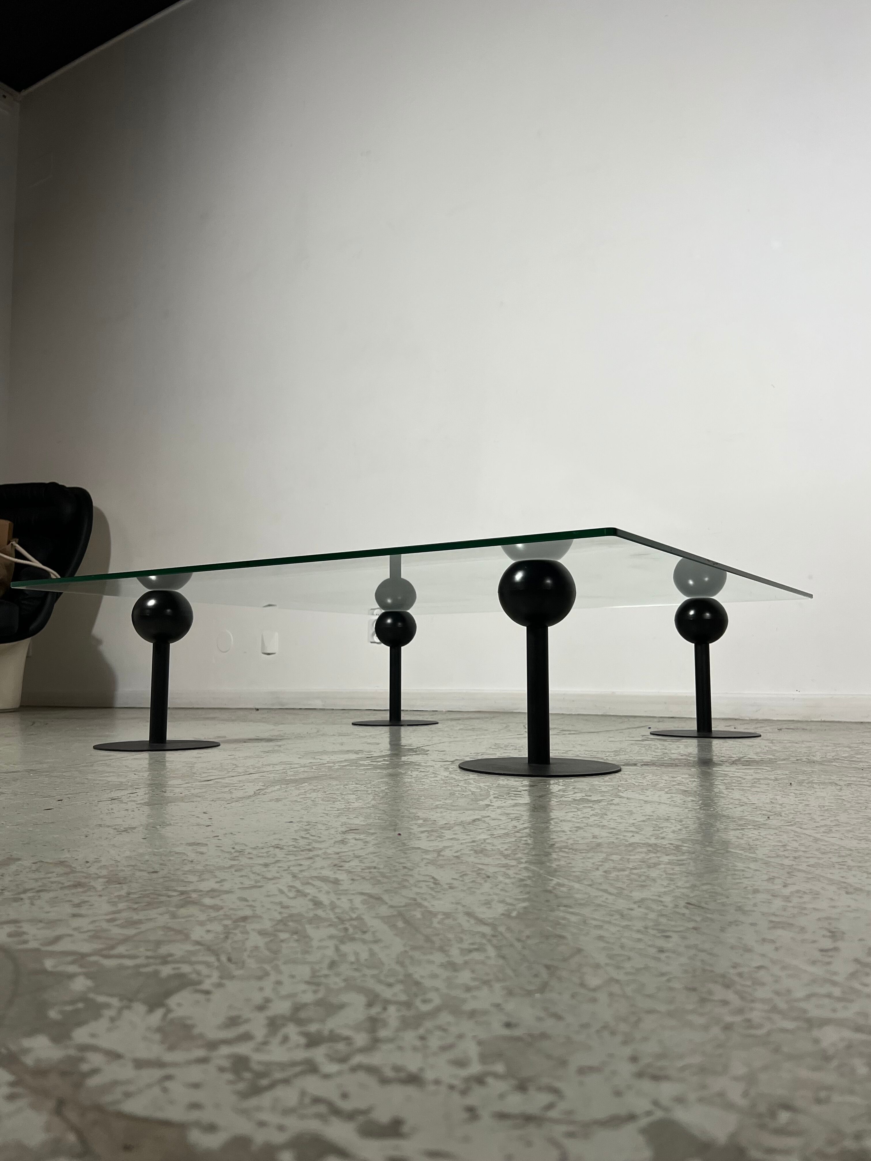 Pepper Young coffee table by Philipe Starck for Disform Spain 1978