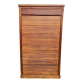 Filing cabinet with curtain