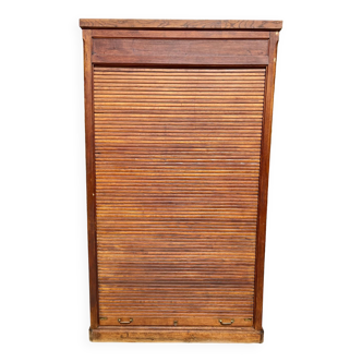 Filing cabinet with curtain