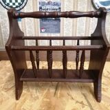 Magazine holder