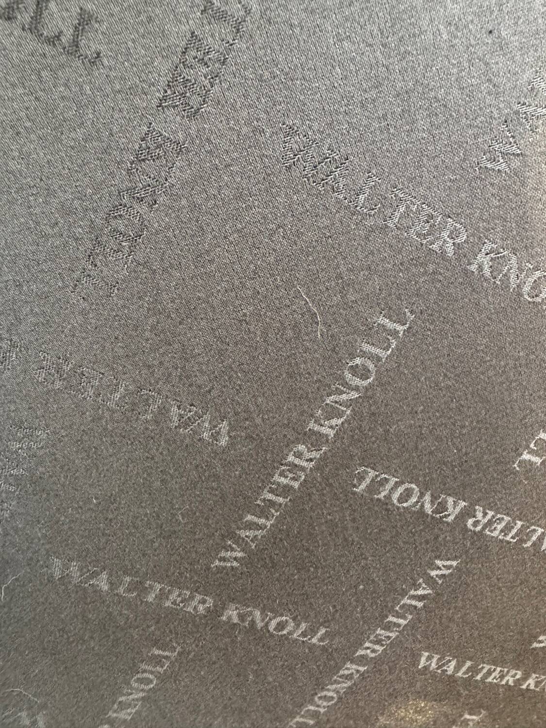 2 fauteuils de salon modernistes allemands en cuir noir et acier de Walter Knoll