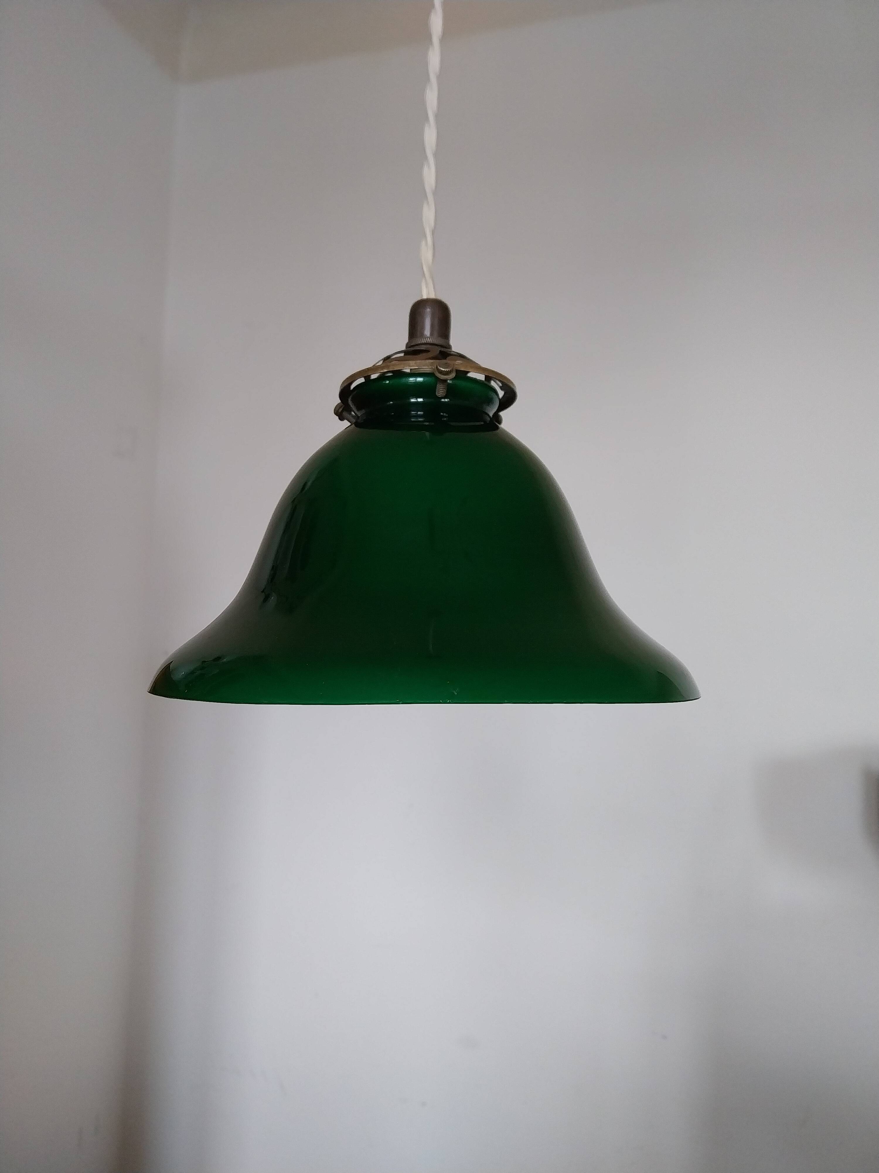 Green opaline tulip brass suspension