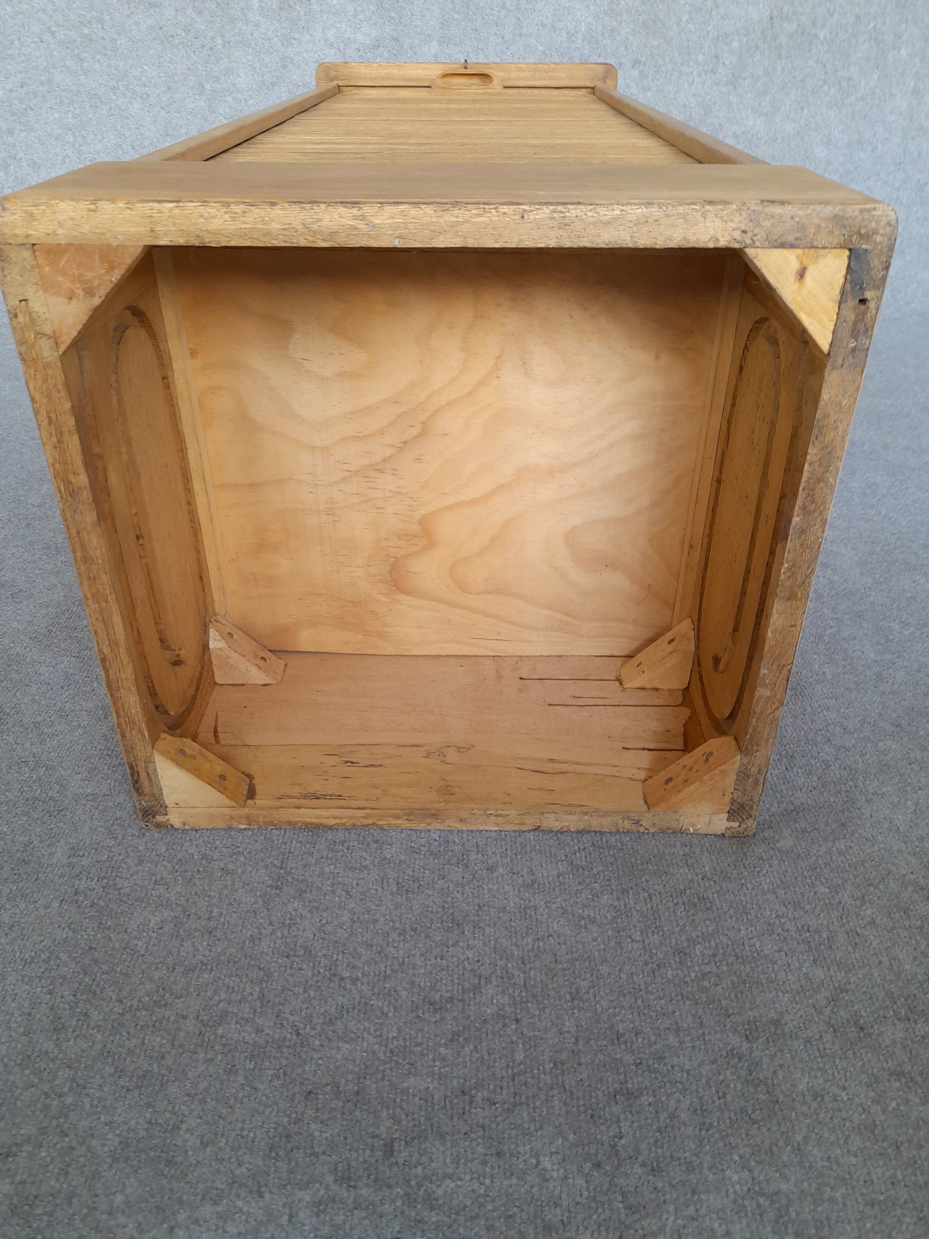 Curtain binder early 20th century