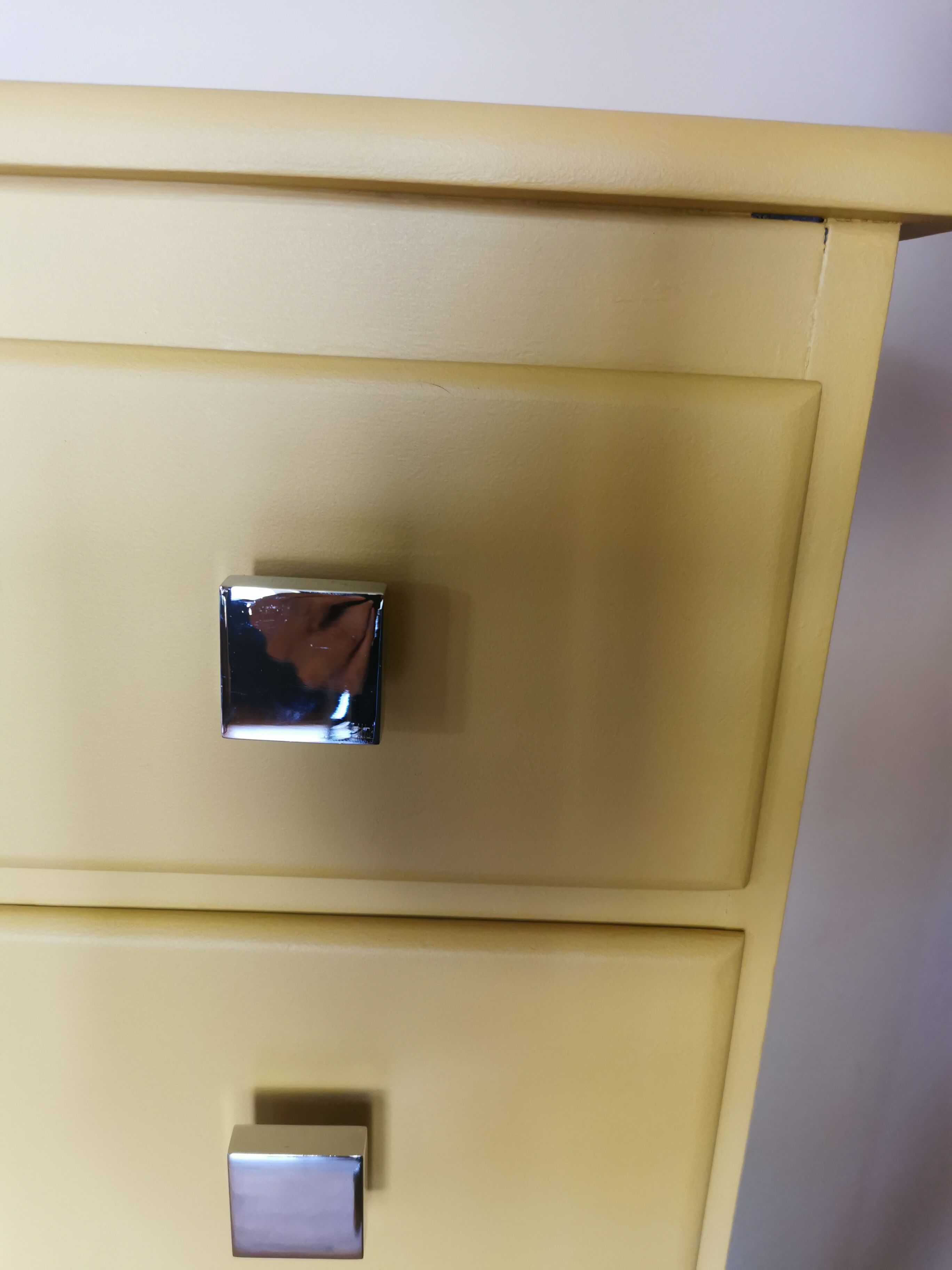 Vintage chiffonnier restyled mustard yellow, 5 drawers