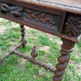 Henry 2 style desk in oak