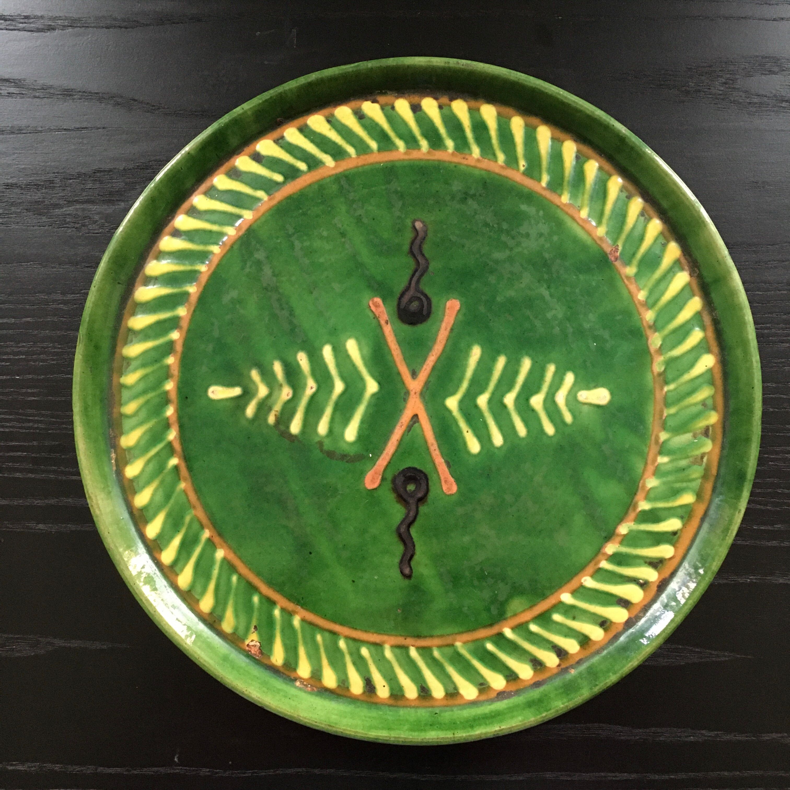 Green plate graphic design