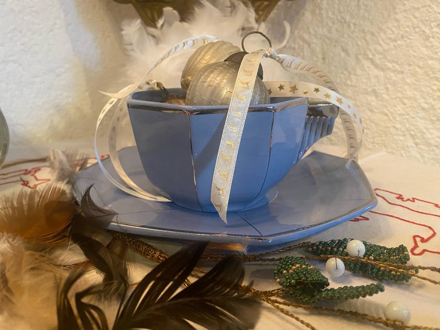 Large Art Deco mug stamped Longwy