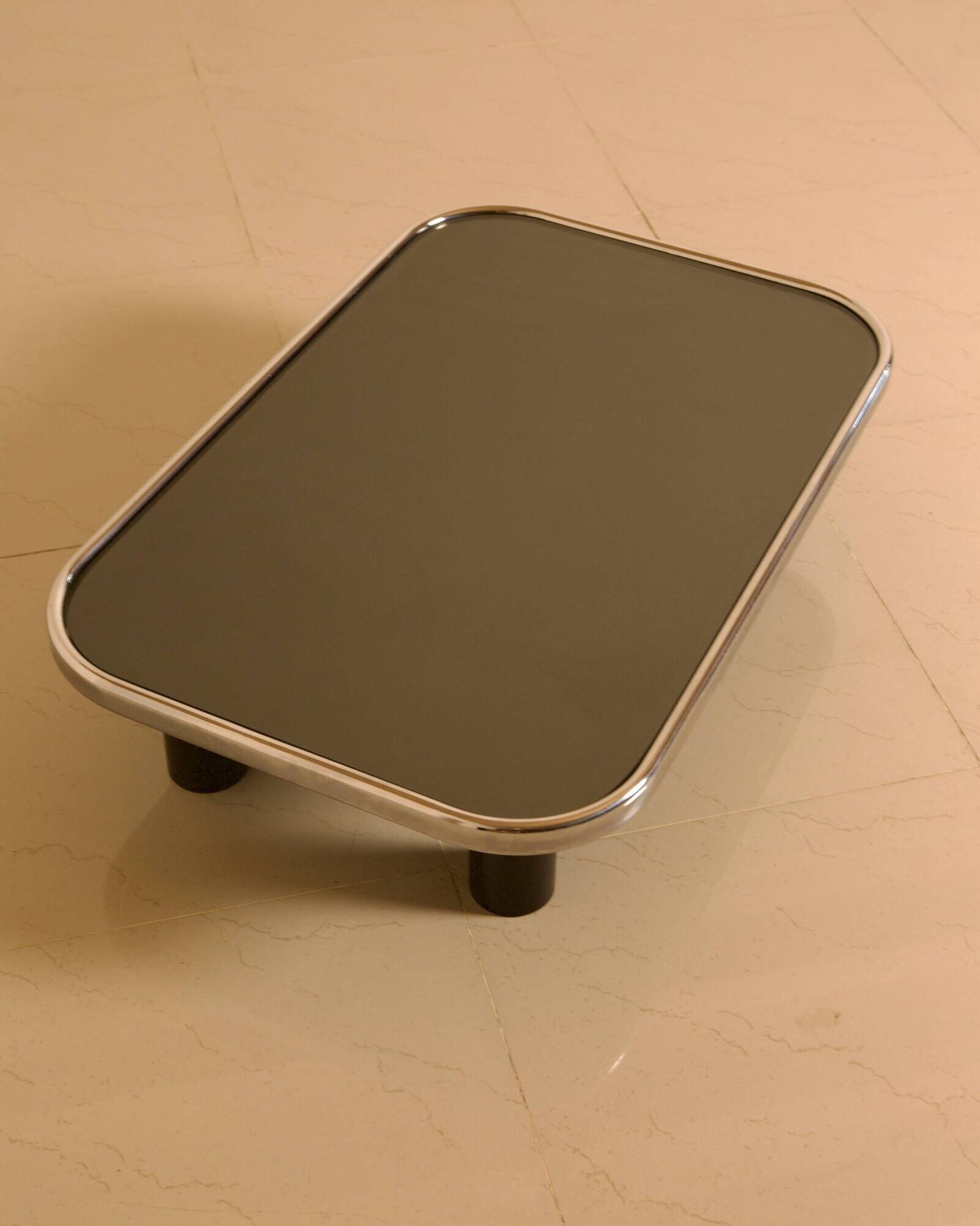 Italian coffee table from the 1970s, in the style of Willy Rizzo.