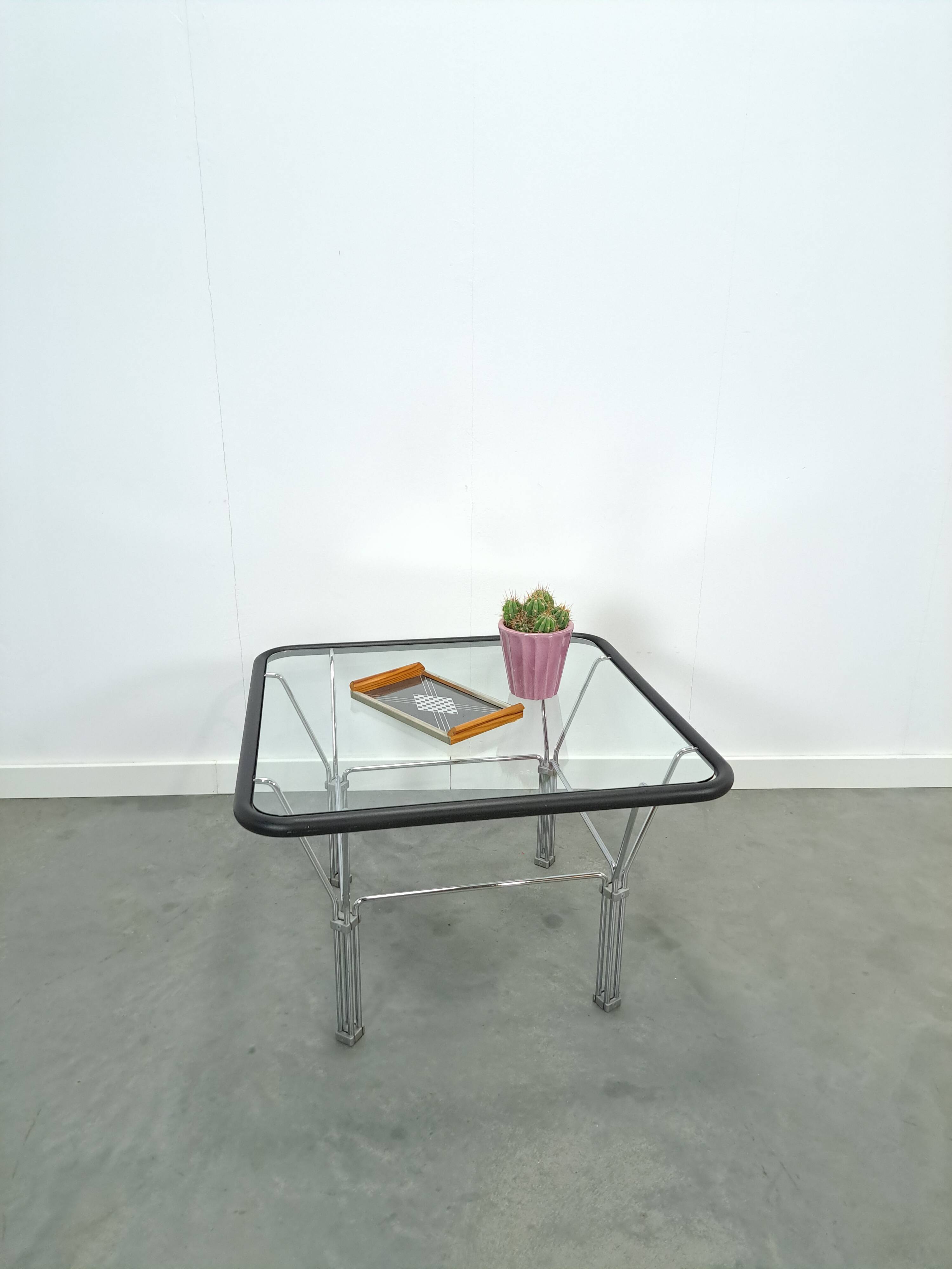 Glazen jaren 70 salontafel met chromen onderstel vintage