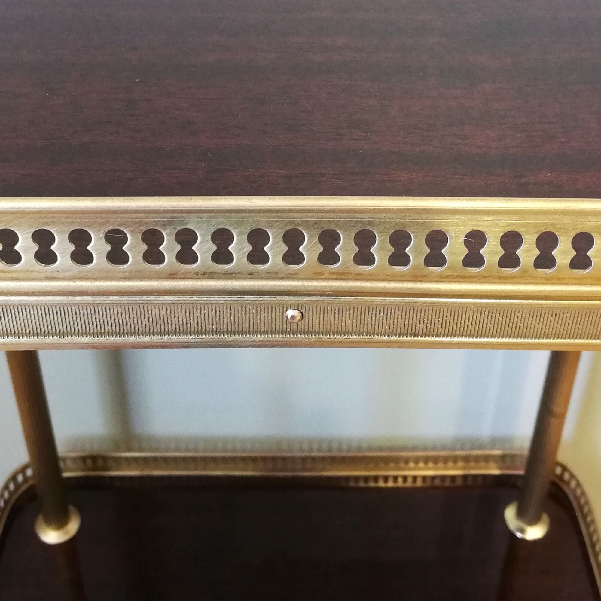 Vintage 60s wheeled service in brass and formica