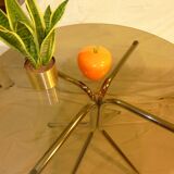 Table vintage 70 en verre légèrement fumé pieds chromés