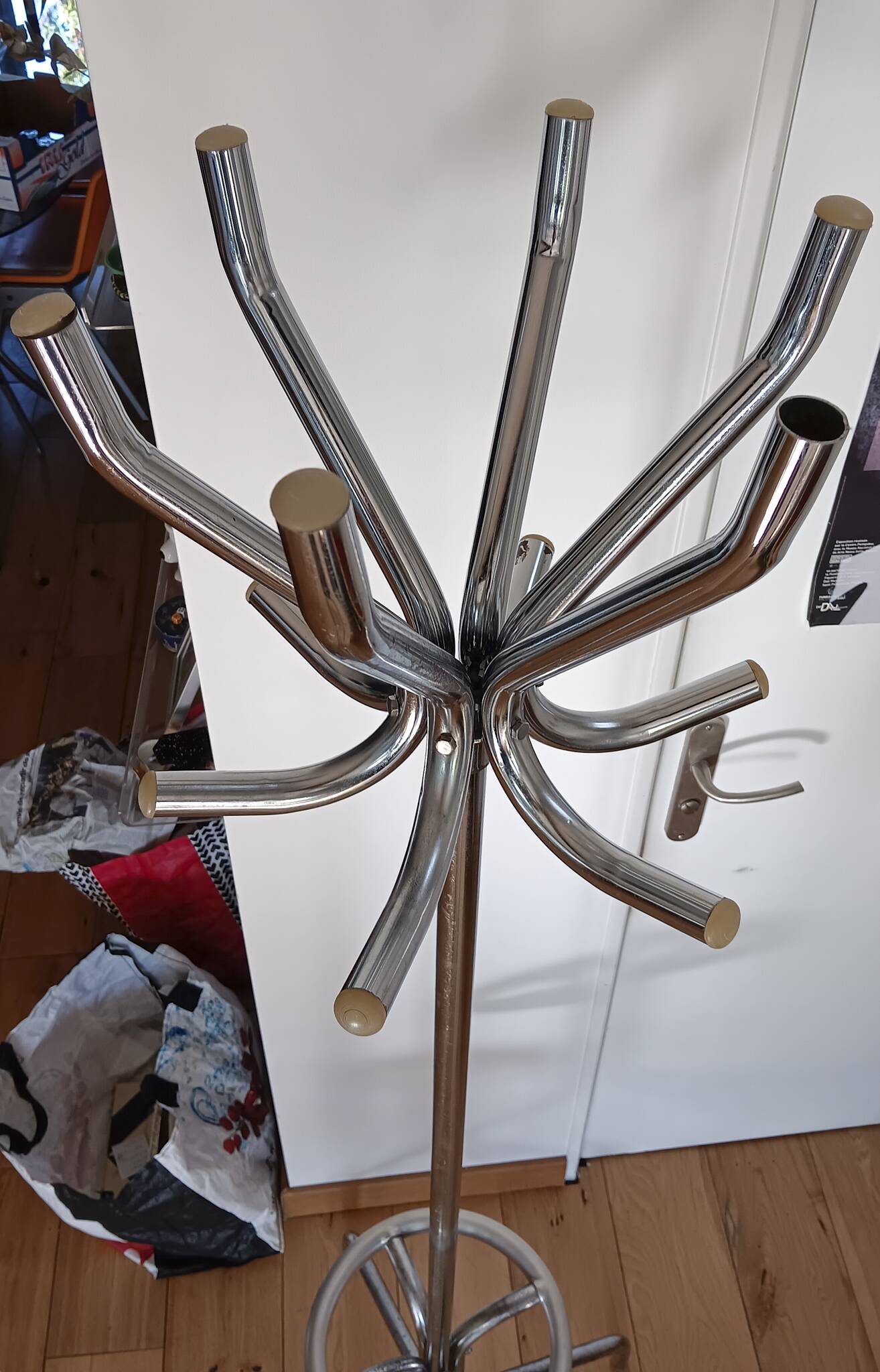 Vintage metal parrot coat rack