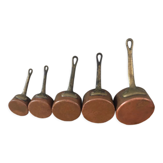 Mini battery of 5 pewter pans