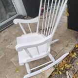 Fauteuil à bascule blanc