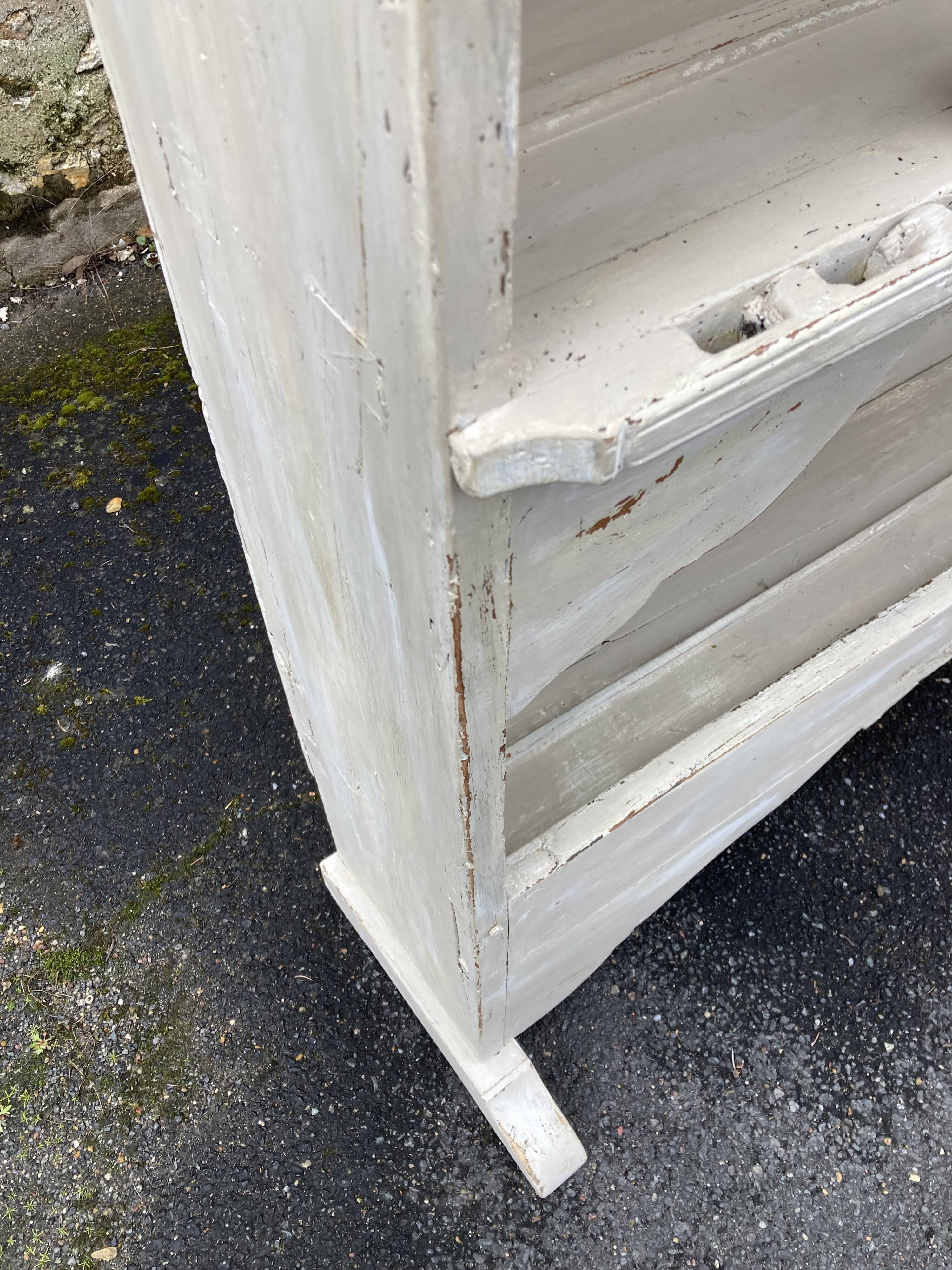 Painted Savoyard dresser.