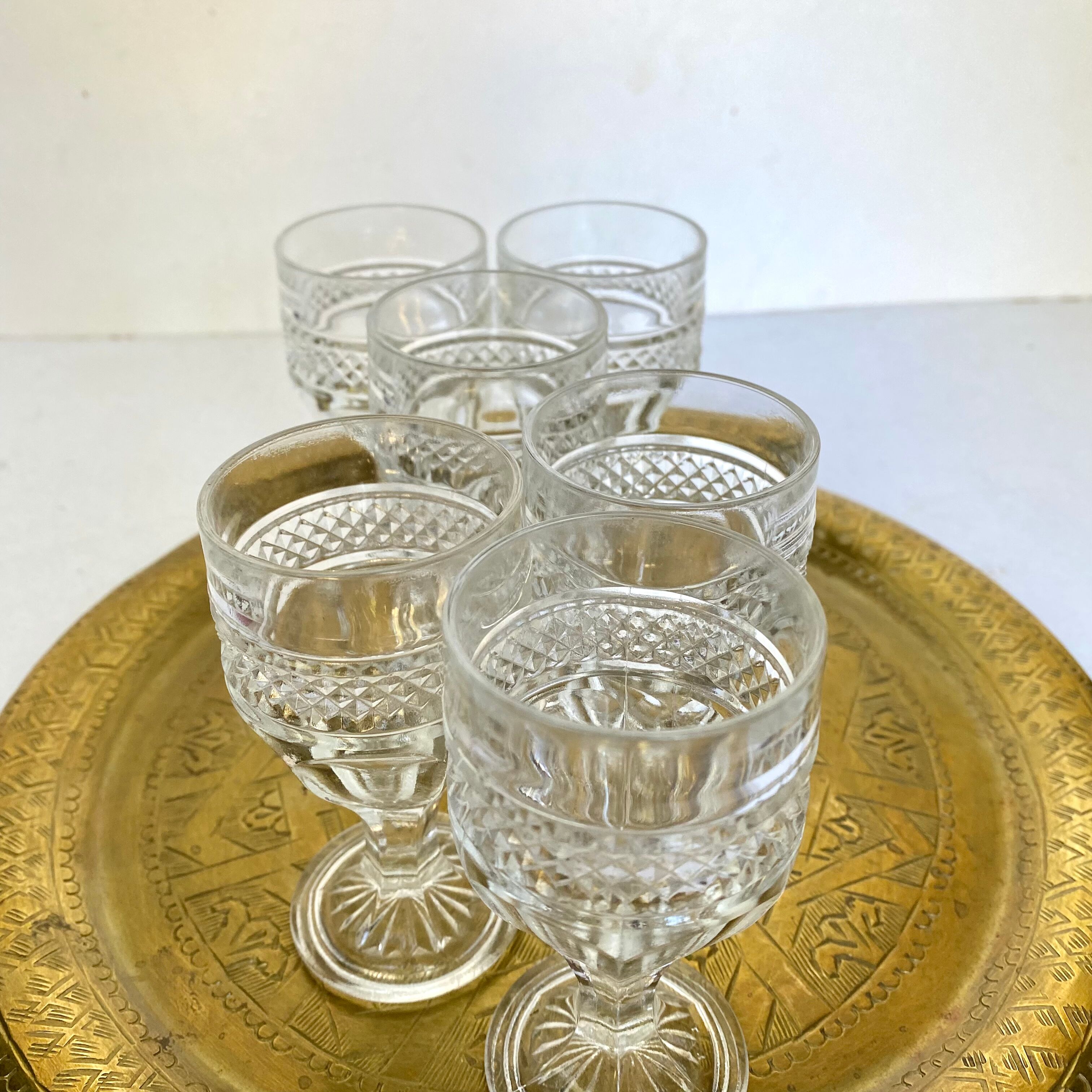 Baroque foot glasses