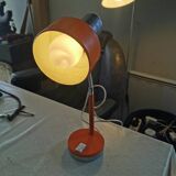 Desk lamp