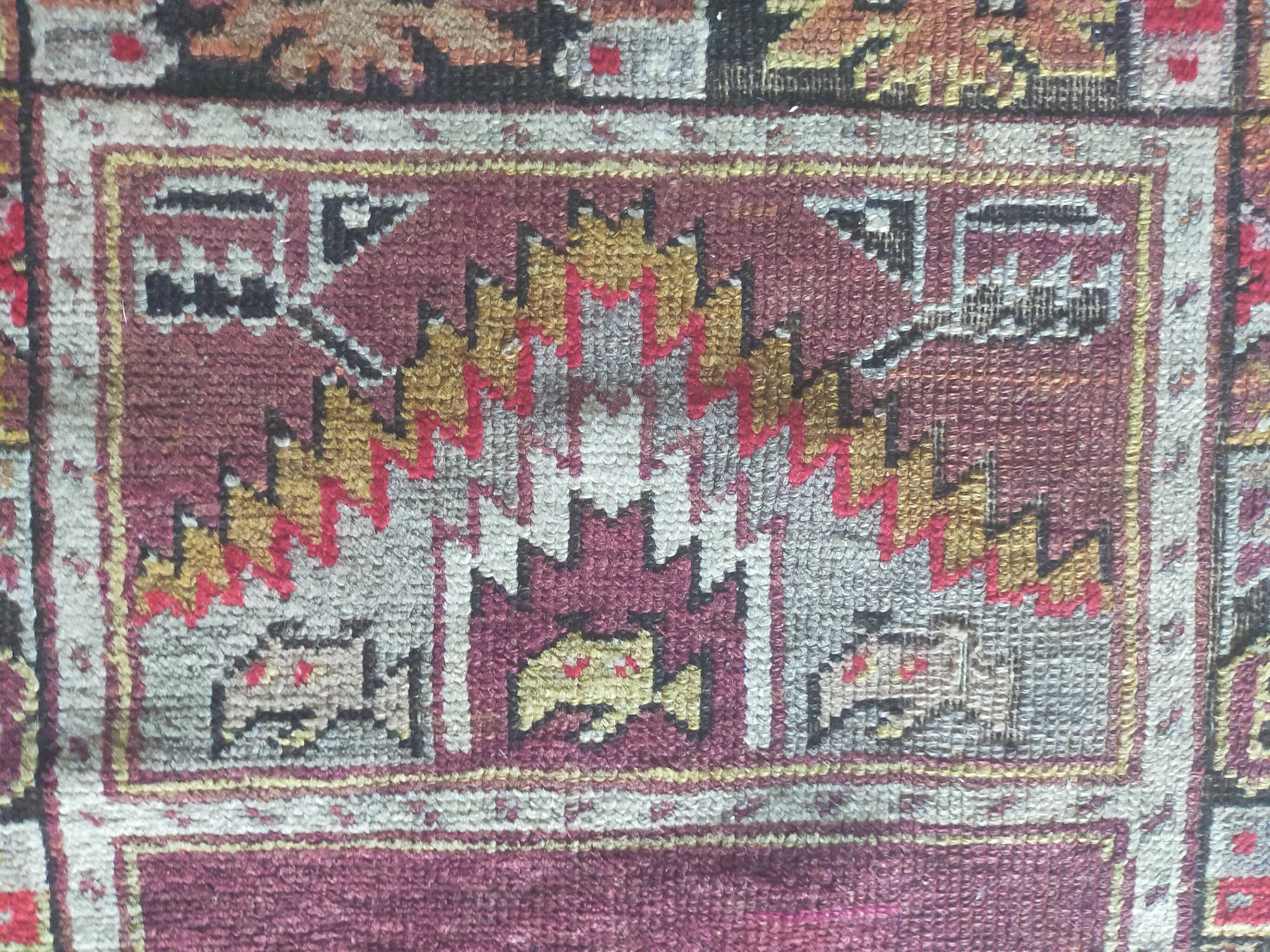 Kilim carpet 187 x 114