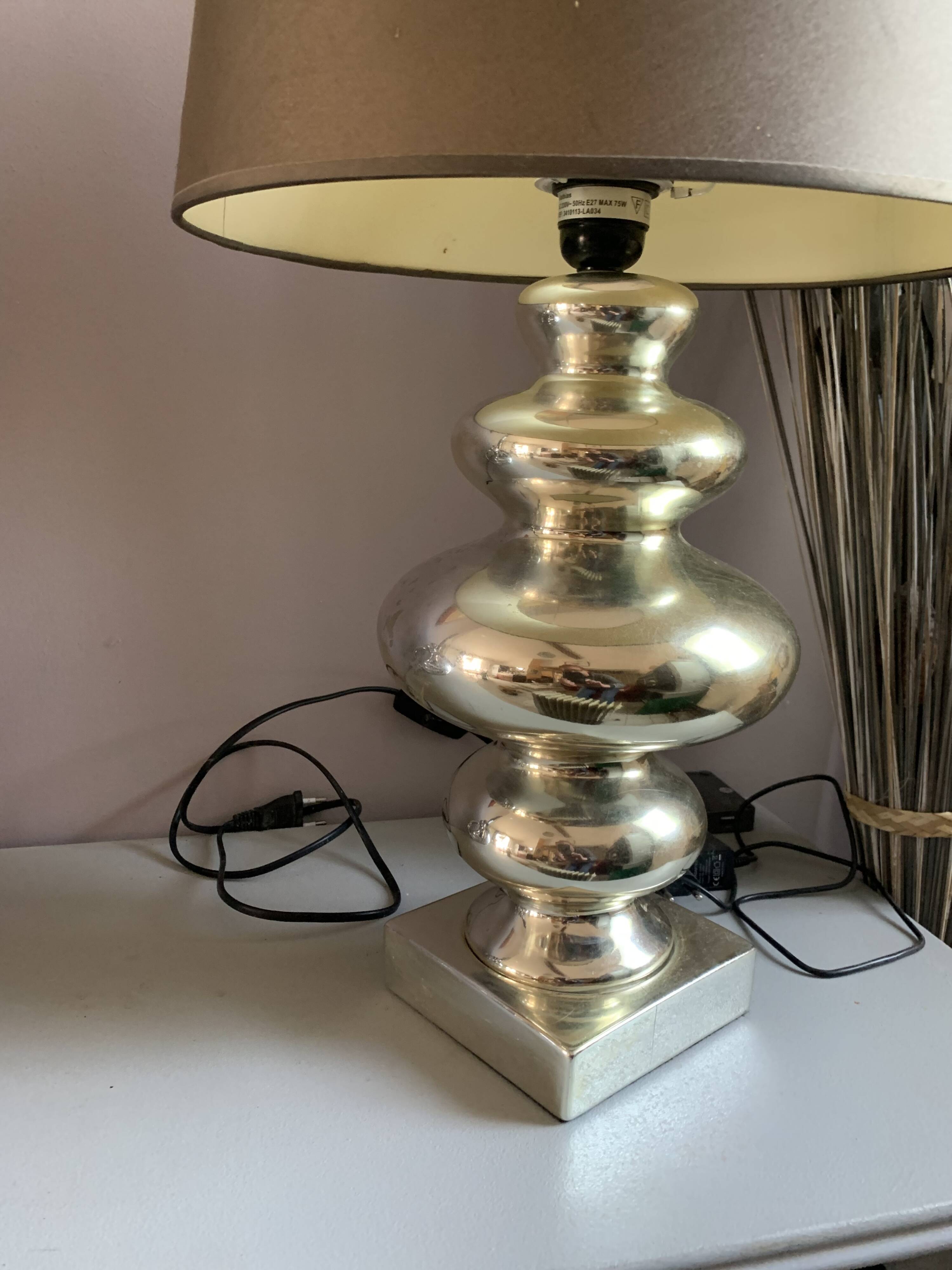 Creation Mathias 1970 modern table lamp in silver glass with lampshade