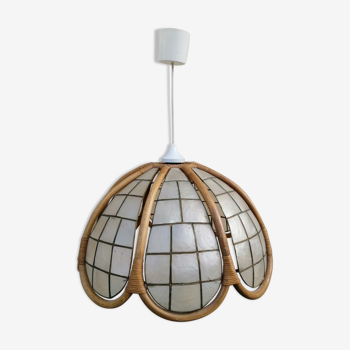 Mother-of-pearl rattan suspension