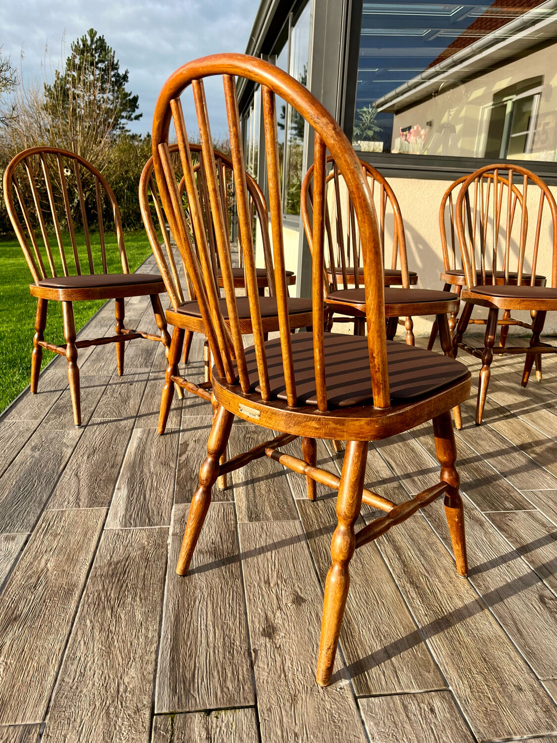 Ensemble de 8 chaises bistrot Baumann