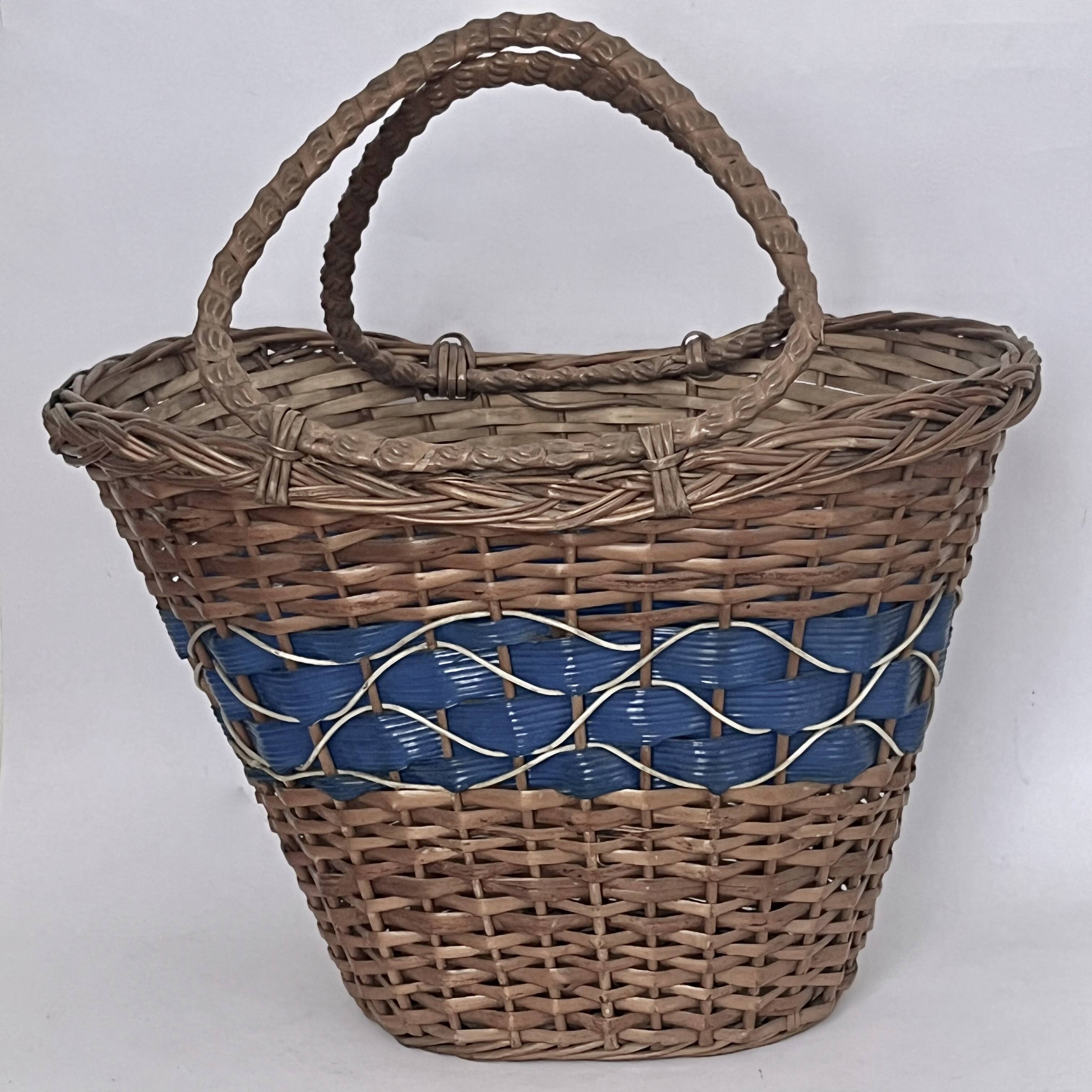 Panier vintage osier tressé bande bleue