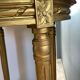 Table de milieu avec marbre de style Louis XVI