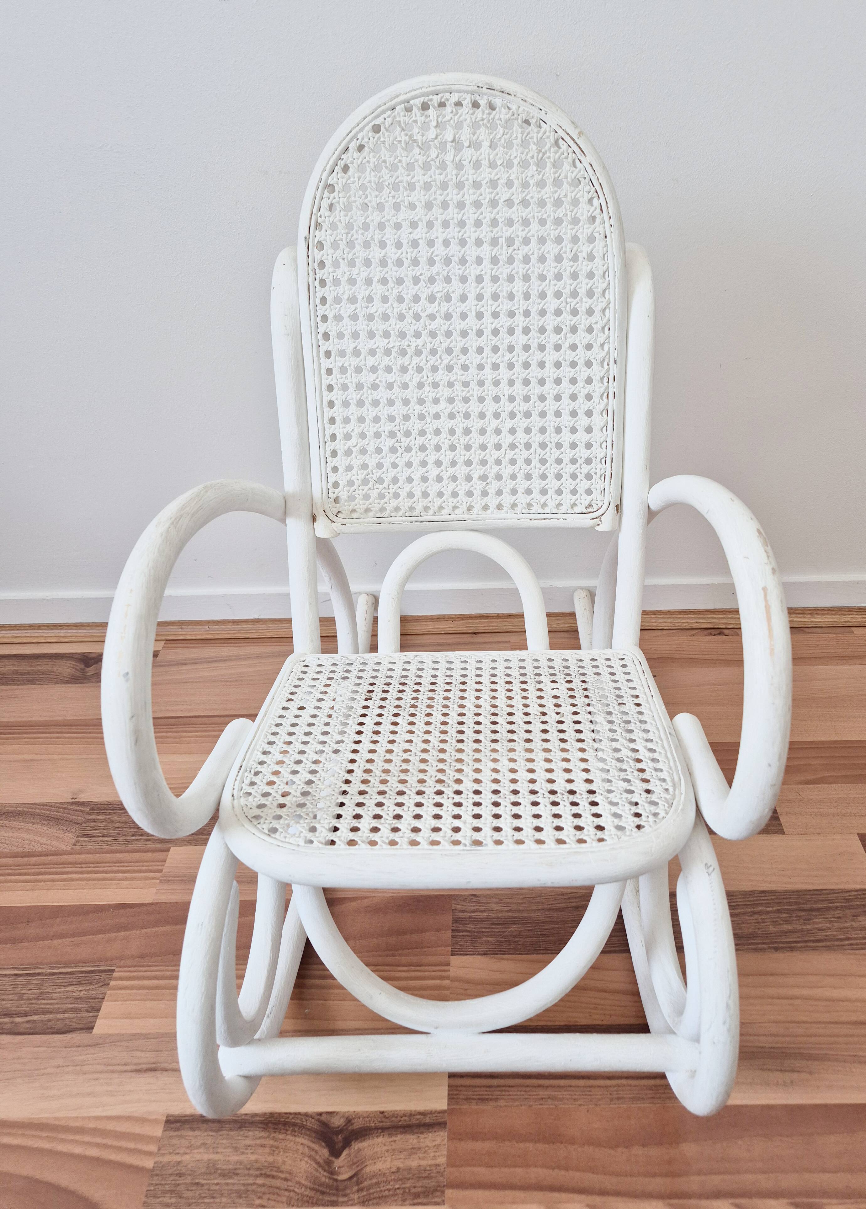 Fauteuil rocking chair en rotin et cannage , enfant