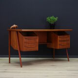 G.N. Tibergaard writing desk classic in teak