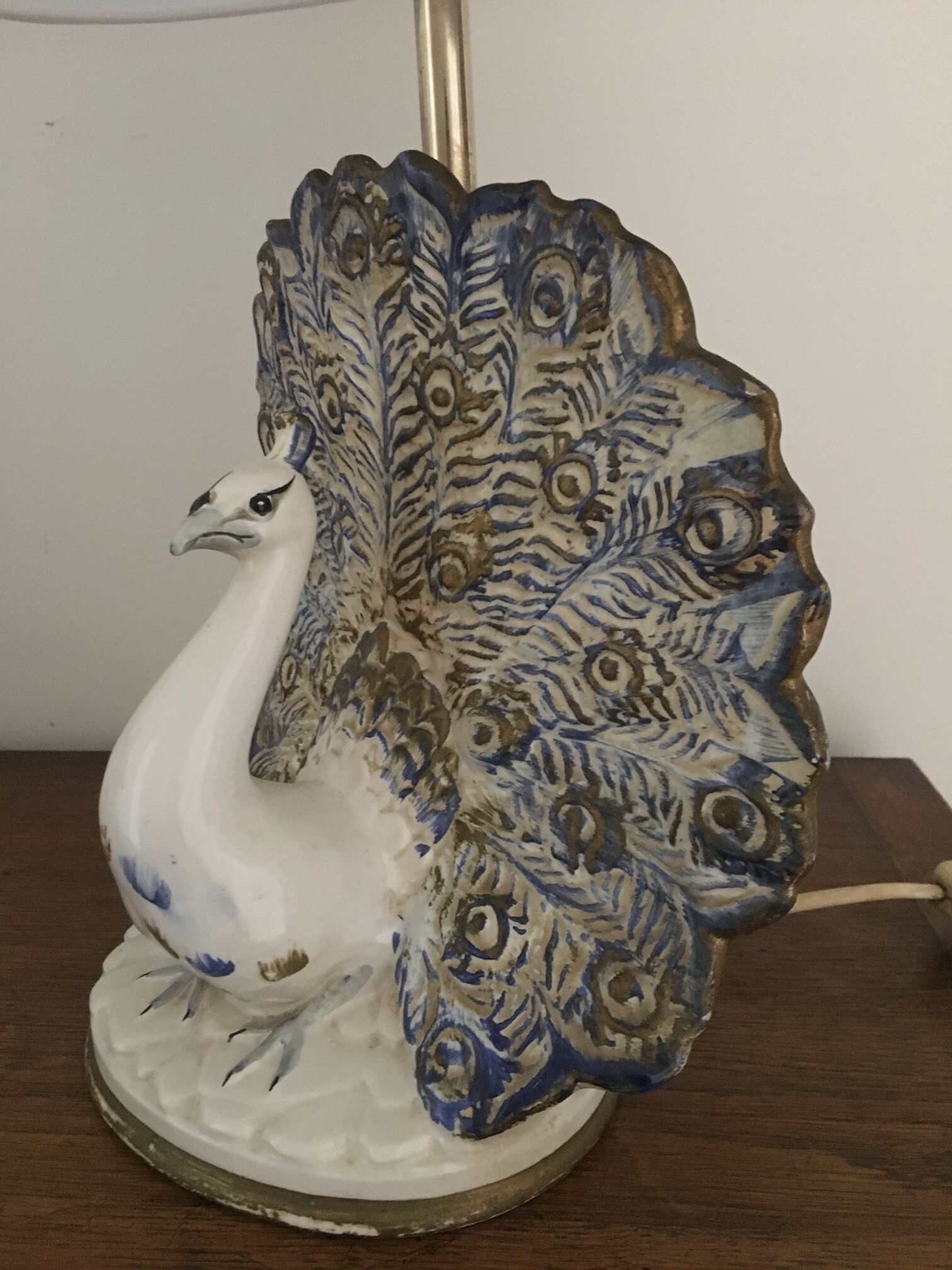 Ceramic peacock lamp from the 70s