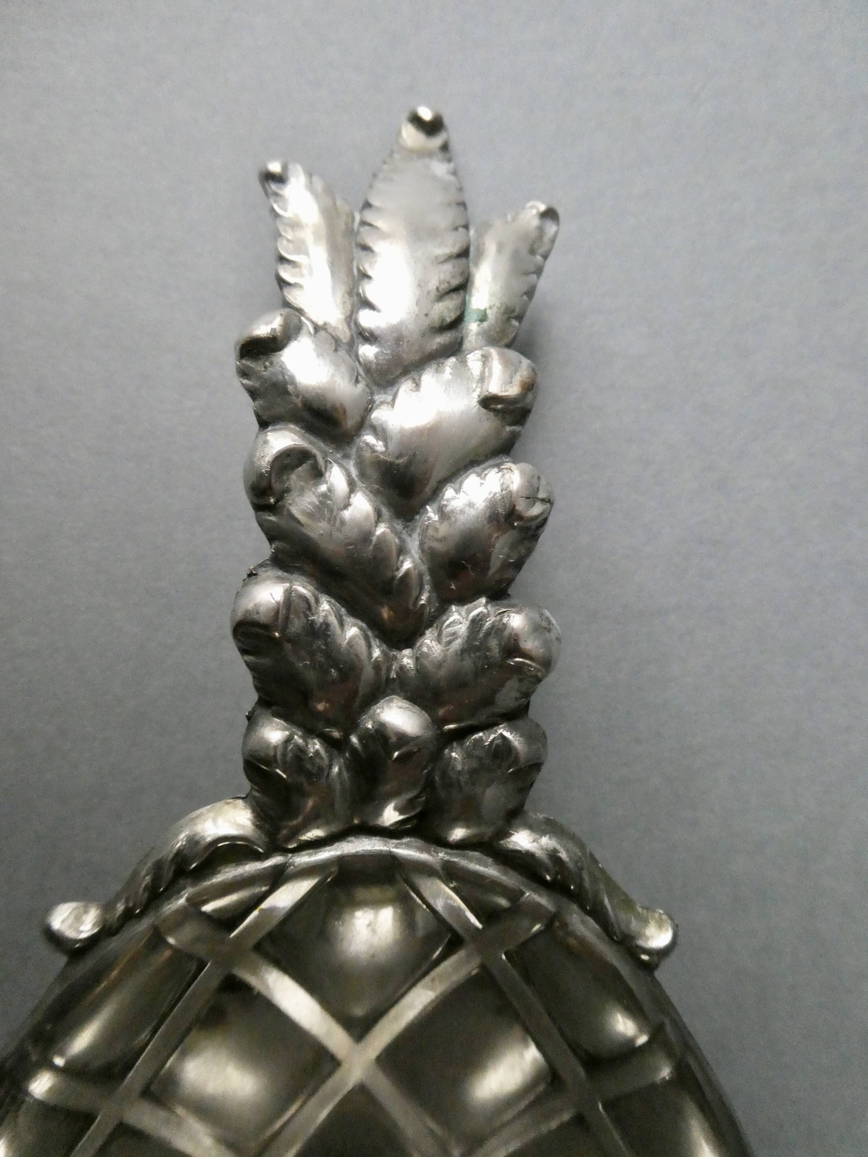 Vide poche ananas en métal argenté